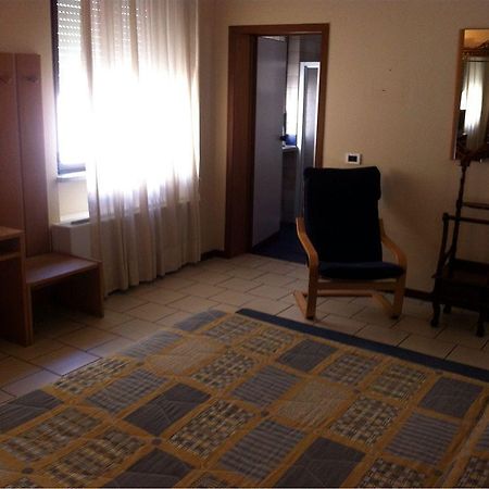 Hotel Cristallo Barga Fornaci di Barga Εξωτερικό φωτογραφία