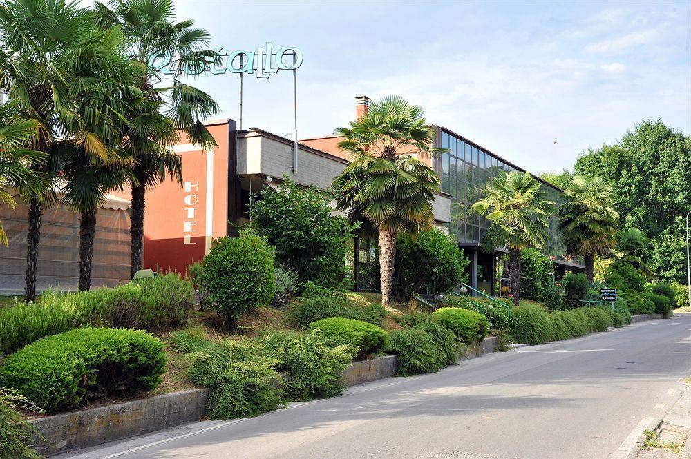 Hotel Cristallo Barga Fornaci di Barga Εξωτερικό φωτογραφία