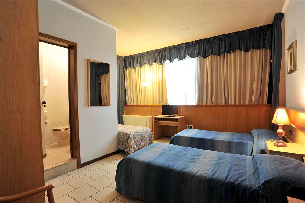 Hotel Cristallo Barga Fornaci di Barga Εξωτερικό φωτογραφία